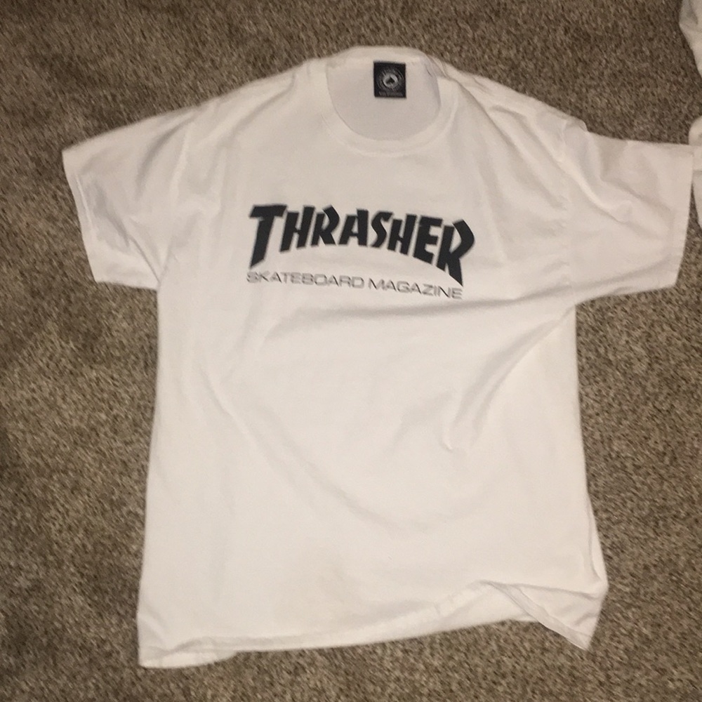 Thrasher tee